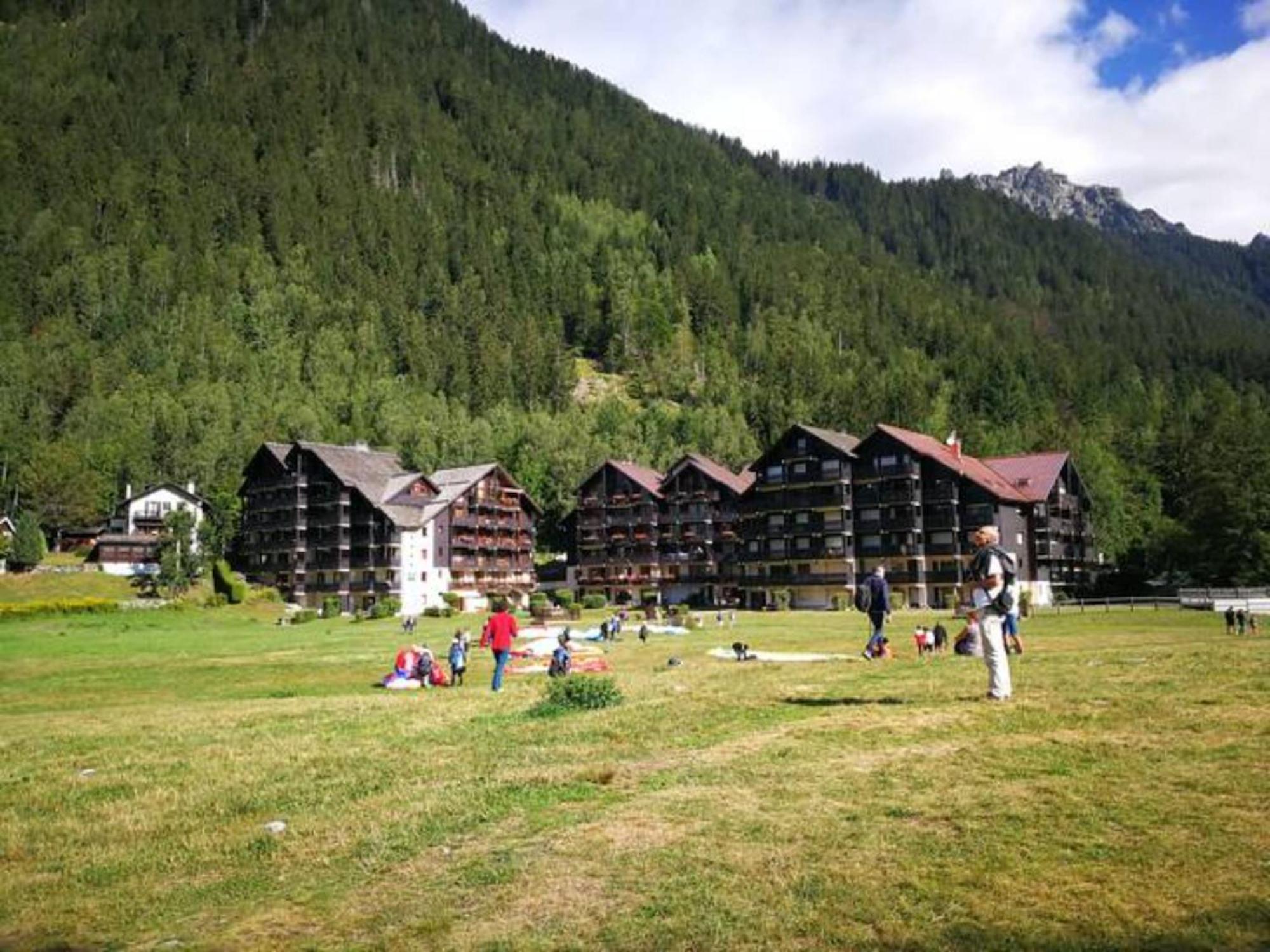 Apartamento Le Savoy - Terrasse Avec Vue Sur Le Mont-Blanc Chamonix Mont Blanc Exterior foto